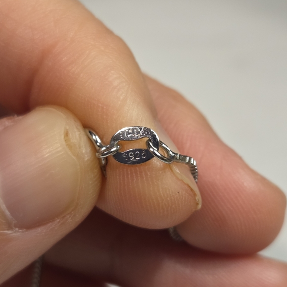 Pink / Blue "Mermaid Tear" Glass pendant necklace - Picture 5 of 7